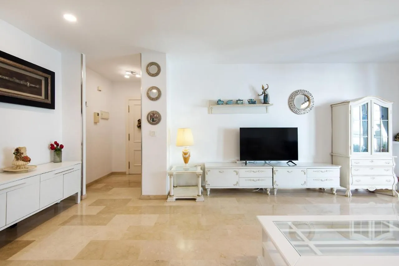 Apartment New Royal Torrequebrada 2 Pets Friendly & Ideal For Family Groups Benalmadena